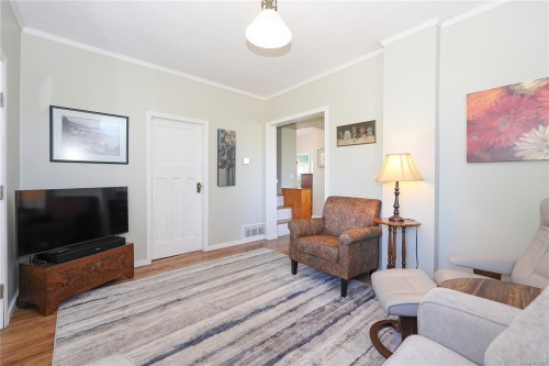 9628 Front St, Chemainus, BC 