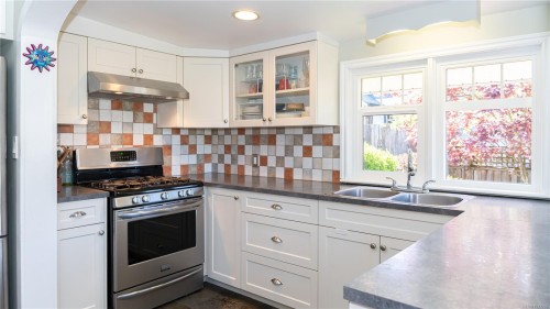 9628 Front St, Chemainus, BC 