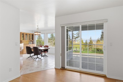 846 Wright Rd, Parksville, BC 