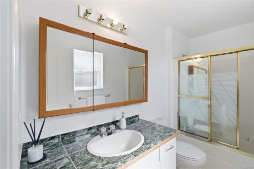 846 Wright Rd, Parksville, BC 