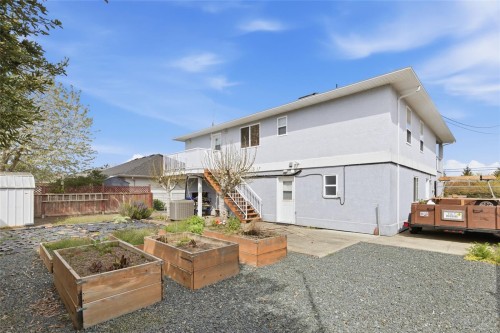 846 Wright Rd, Parksville, BC 