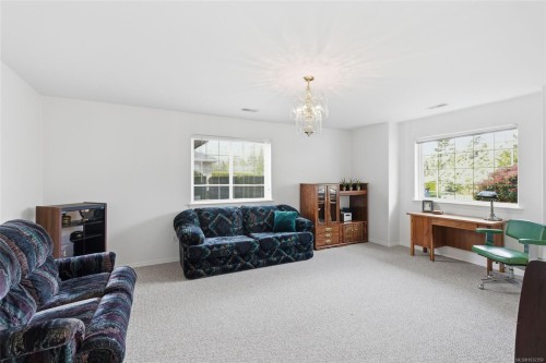 846 Wright Rd, Parksville, BC 