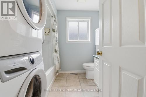 159 Nelles Road, Welland (Lincoln/Crowland), ON - Indoor Photo Showing Laundry Room