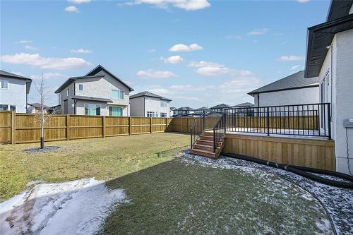 6 Siddiqui Ridge, Winnipeg, MB - Outdoor With Deck Patio Veranda