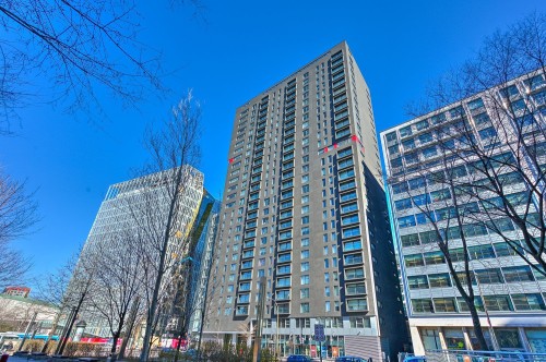 2706-350 Boul. De Maisonneuve O.  Montréal (Ville-Marie), QC H3A 0B4