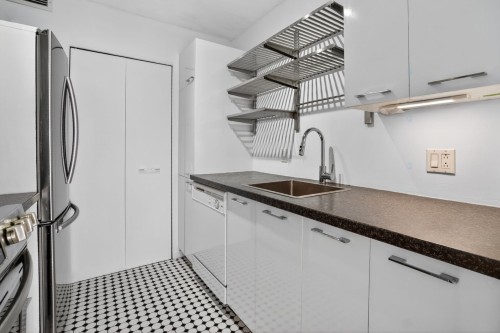 Cuisine - 105-777 Rue De La Noue, Montréal (Verdun/Île-Des-Soeurs), QC - Indoor Photo Showing Kitchen