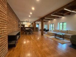 49-157 Rue St-Paul O. Montréal (Ville-Marie), QC H2Y 1Z5