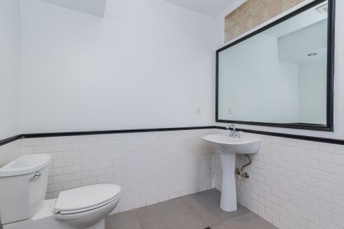Salle de bains - 5272 Rue Ste-Marie, Montréal (Le Sud-Ouest), QC - Indoor Photo Showing Bathroom