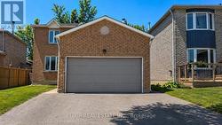 #BSMT - 41 BLAIR CRESCENT Barrie, ON L4M 5Y6