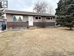102 Bailey DRIVE Yorkton, SK S3N 2J4