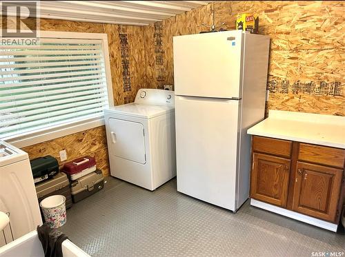 38 Gaddesby Drive, Meota Rm No.468, SK - Indoor Photo Showing Laundry Room
