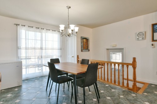 Salle à manger - 532 6E Avenue, Saint-Jérôme, QC - Indoor Photo Showing Dining Room