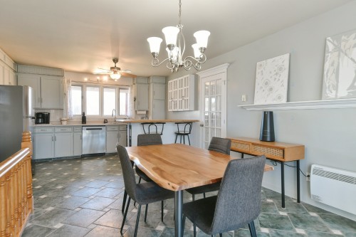Salle à manger - 532 6E Avenue, Saint-Jérôme, QC - Indoor Photo Showing Dining Room