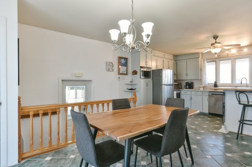 Salle à manger - 532 6E Avenue, Saint-Jérôme, QC - Indoor Photo Showing Dining Room