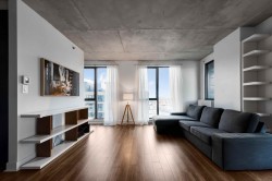 1402-185 Rue du Séminaire  Montréal (Le Sud-Ouest), QC H3C 2A3
