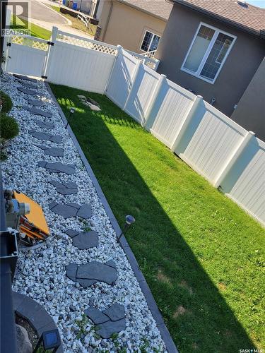 2433 Jameson Crescent, Regina, SK - Outdoor