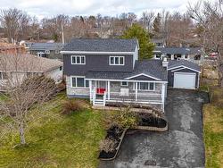 21 Summerville Drive  Sackville, NS B4C 2M8