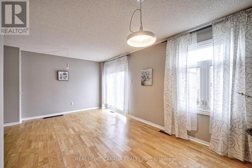 540 Bluesky Cres, Mississauga, ON - Indoor Photo Showing Other Room