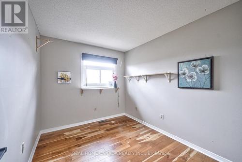540 Bluesky Cres, Mississauga, ON - Indoor Photo Showing Other Room