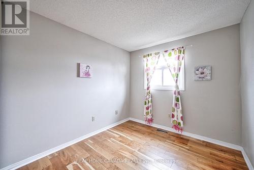 540 Bluesky Cres, Mississauga, ON - Indoor Photo Showing Other Room