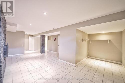 540 Bluesky Cres, Mississauga, ON - Indoor Photo Showing Other Room