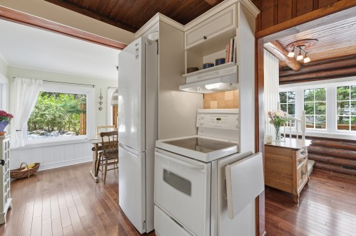 Cuisine - 4395 Rue De La Capricieuse, Sainte-Adèle, QC - Indoor Photo Showing Kitchen