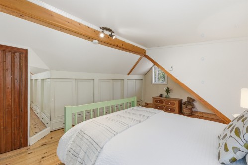 Chambre à coucher principale - 4395 Rue De La Capricieuse, Sainte-Adèle, QC - Indoor Photo Showing Bedroom