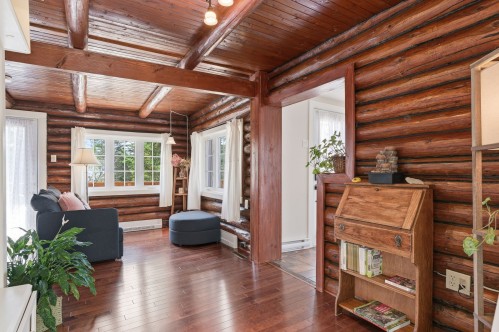 Vue d'ensemble - 4395 Rue De La Capricieuse, Sainte-Adèle, QC - Indoor Photo Showing Other Room