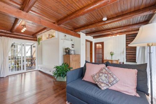 Salon - 4395 Rue De La Capricieuse, Sainte-Adèle, QC - Indoor Photo Showing Living Room