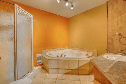 Salle de bains - 1169 Boul. Du Curé-Labelle, Blainville, QC - Indoor Photo Showing Bathroom
