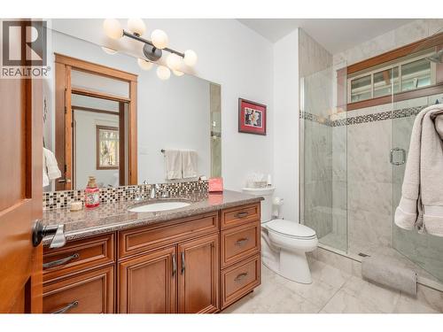 312 Rexor Place, Vernon, BC - Indoor Photo Showing Bathroom