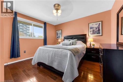 102 Berkindale Drive, Hamilton, ON - Indoor Photo Showing Bedroom