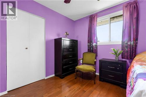 102 Berkindale Drive, Hamilton, ON - Indoor Photo Showing Bedroom