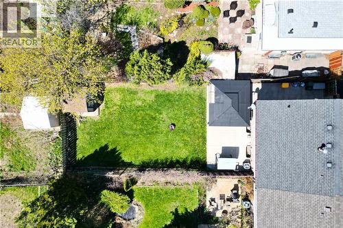 102 Berkindale Drive, Hamilton, ON - Outdoor