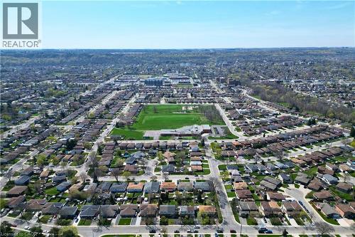 102 Berkindale Drive, Hamilton, ON - Outdoor With View