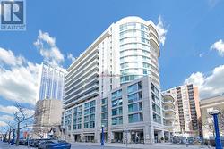 509 - 8 SCOLLARD STREET Toronto, ON M5R 1M2