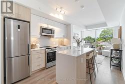 204 - 1195 THE QUEENSWAY Toronto, ON M8Z 0H1