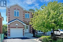 26 AYLESWORTH AVENUE Toronto, ON M1N 2J5