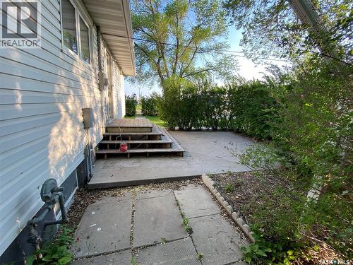 320 2 Street E, Carnduff, SK - Outdoor