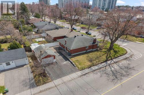 2075 Neepawa Avenue, Ottawa, ON - Outdoor