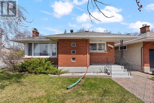 2075 Neepawa Avenue, Ottawa, ON - Outdoor