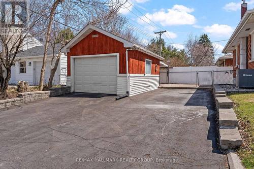 2075 Neepawa Avenue, Ottawa, ON - Outdoor
