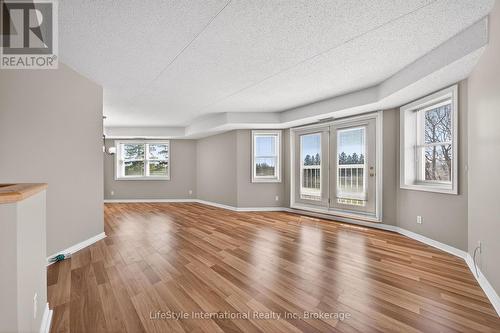 209 - 208 SILVERCREEK PARKWAY N  Guelph (Junction/Onward Willow), ON N1H 8H2