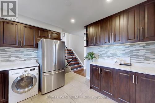 113 Kingswood Drive N, Brampton, ON - Indoor Photo Showing Laundry Room