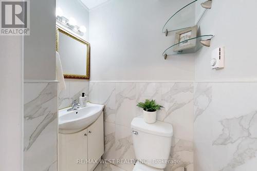 113 Kingswood Drive N, Brampton, ON - Indoor Photo Showing Bathroom
