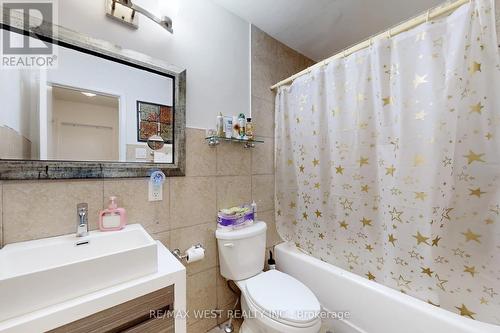113 Kingswood Drive N, Brampton, ON - Indoor Photo Showing Bathroom