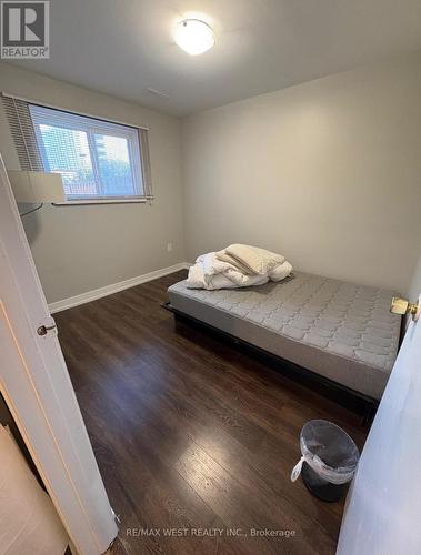 113 Kingswood Drive N, Brampton, ON - Indoor Photo Showing Bedroom
