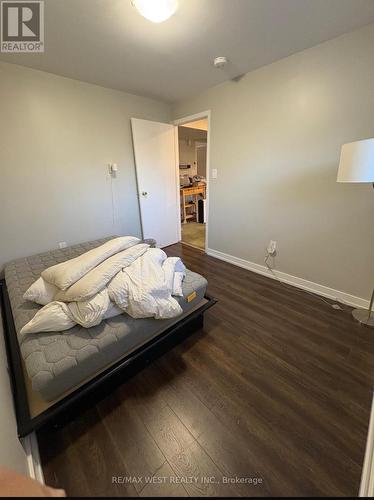113 Kingswood Drive N, Brampton, ON - Indoor Photo Showing Bedroom