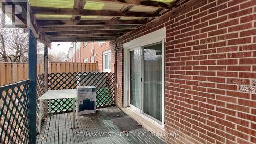 113 Kingswood Drive N, Brampton, ON - Outdoor With Exterior