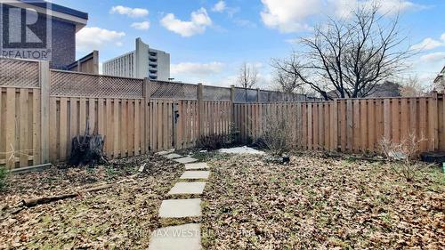 113 Kingswood Drive N, Brampton, ON - Outdoor